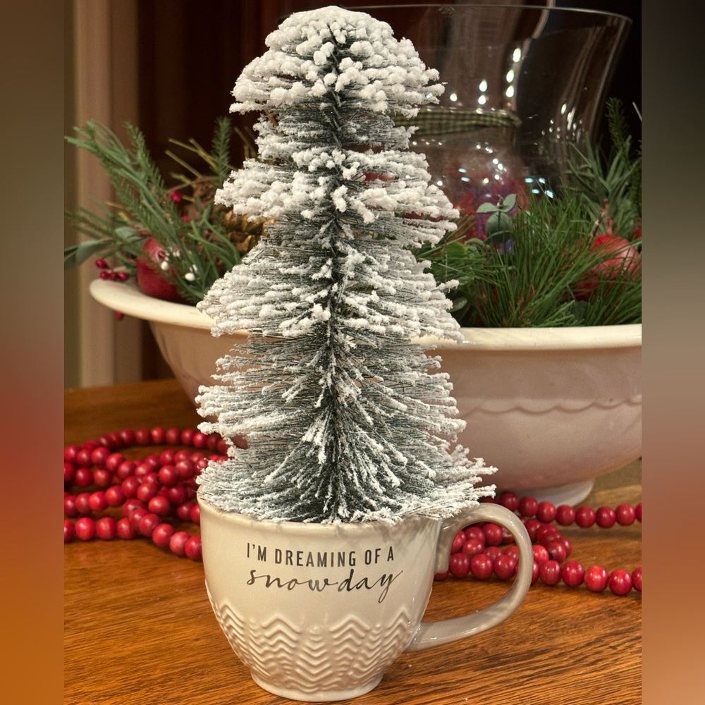 Coffee Cup with Tree/ NWOT